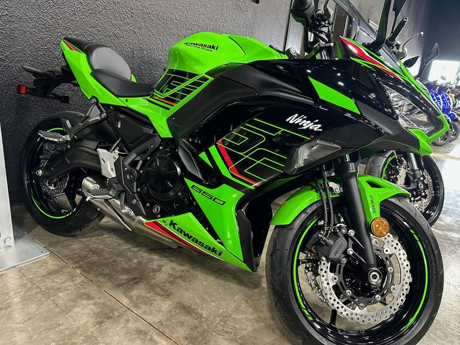 2024 Kawasaki Ninja® 650 KRT Edition ABS