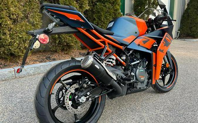 2023 KTM RC 390