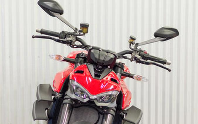 2024 Ducati Streetfighter V4 Red