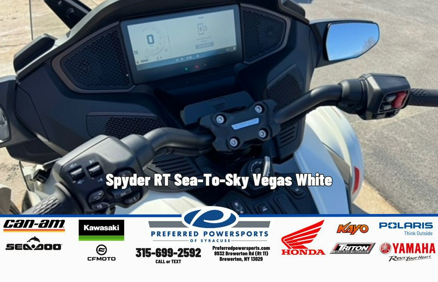 2025 Can-Am Spyder RT Sea-To-Sky Vegas White