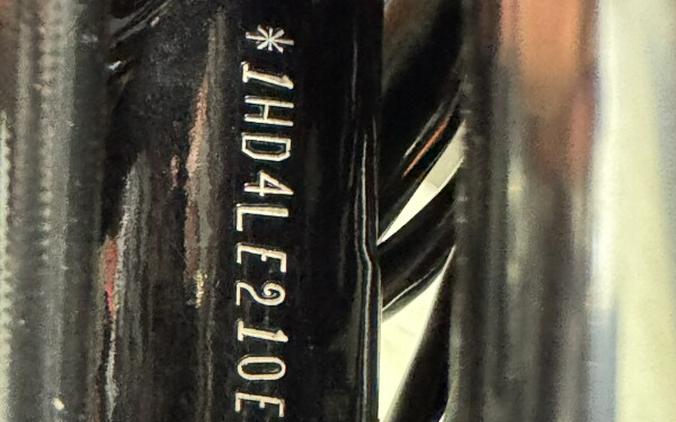 XL 883N 2014 Iron 883™