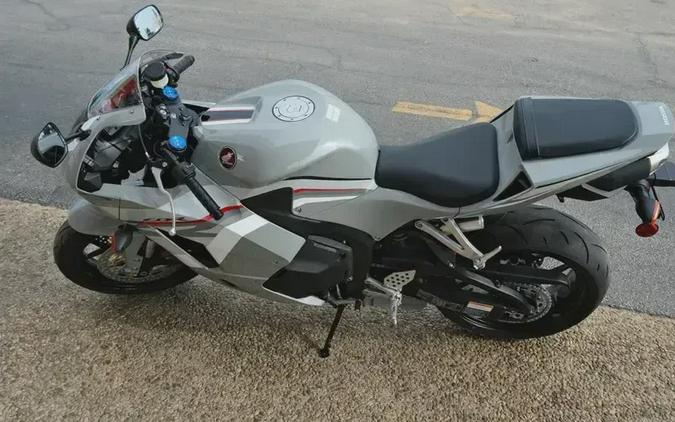 2026 HONDA CBR600RR ABS