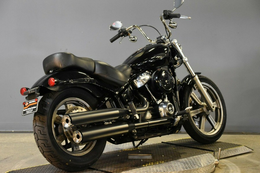 2022 Harley-Davidson Softail Standard