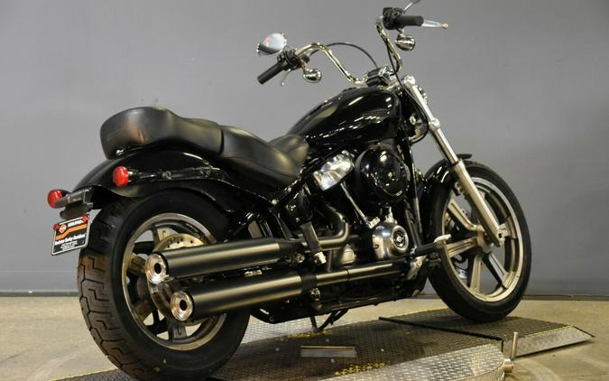 2022 Harley-Davidson Softail Standard