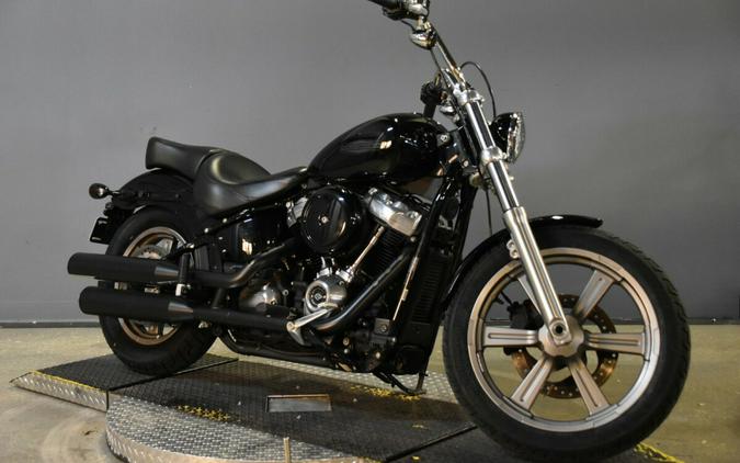 2022 Harley-Davidson Softail Standard