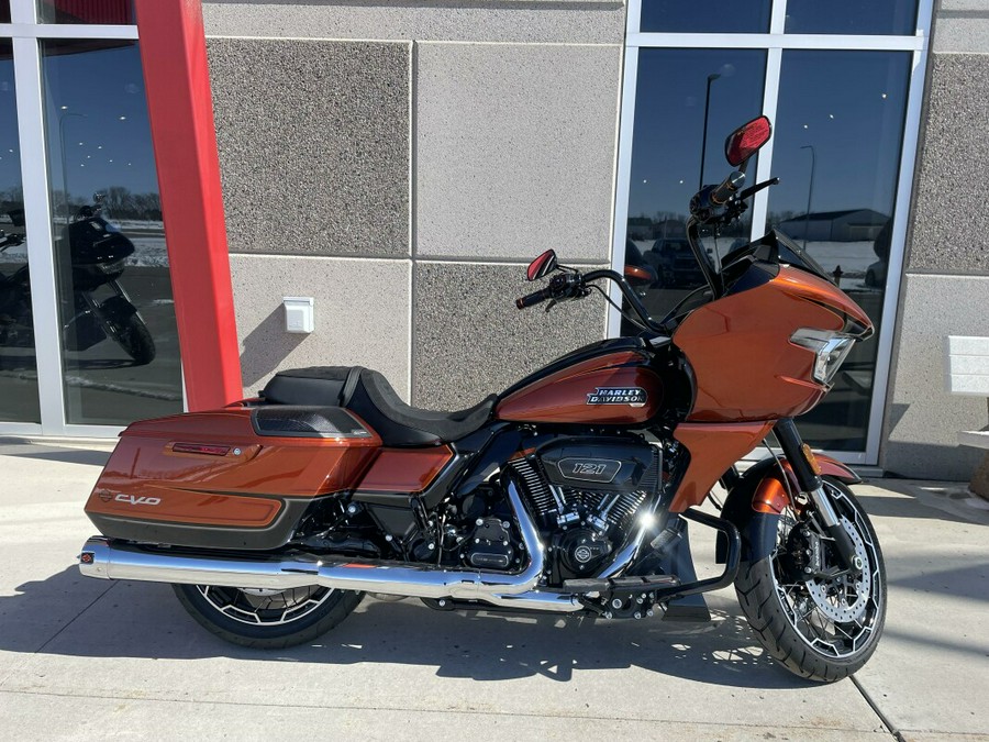 FLTRXSE 2023 CVO™ Road Glide