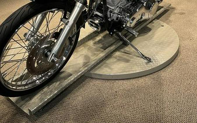 2003 Harley-Davidson® FXST - Softail® Standard