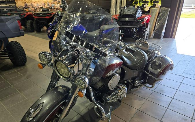 2017 INDIAN MOTORCYCLE SPRINGFIELD 49ST