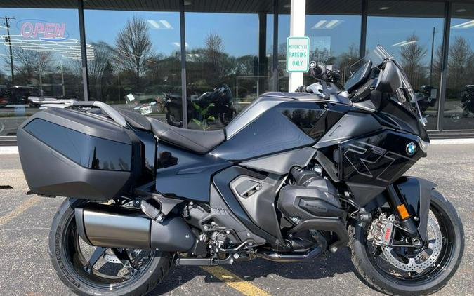 New 2026 BMW R 1300 RT