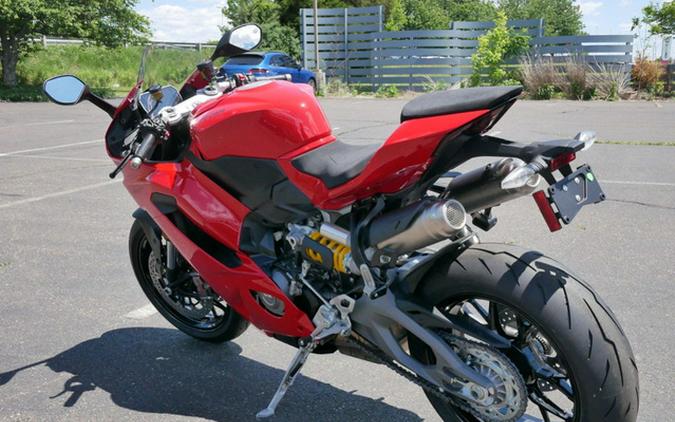 2026 Ducati Panigale V2