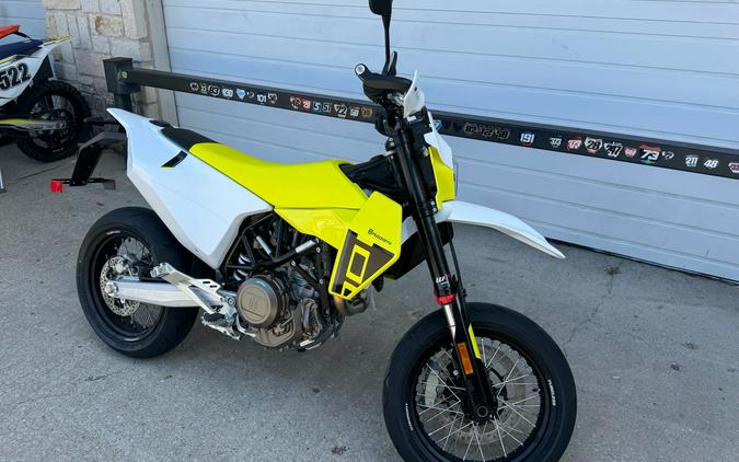 2026 Husqvarna 701 Supermoto