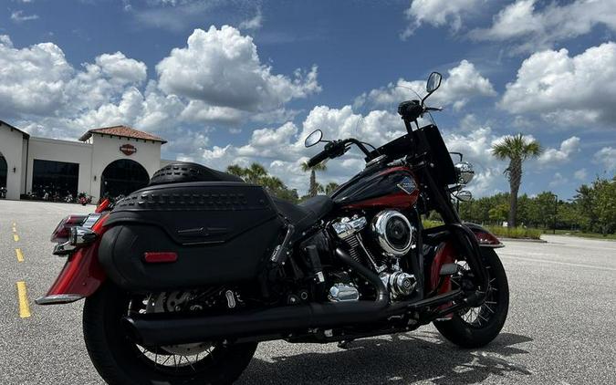 2025 Harley-Davidson® FLHC - Heritage Classic