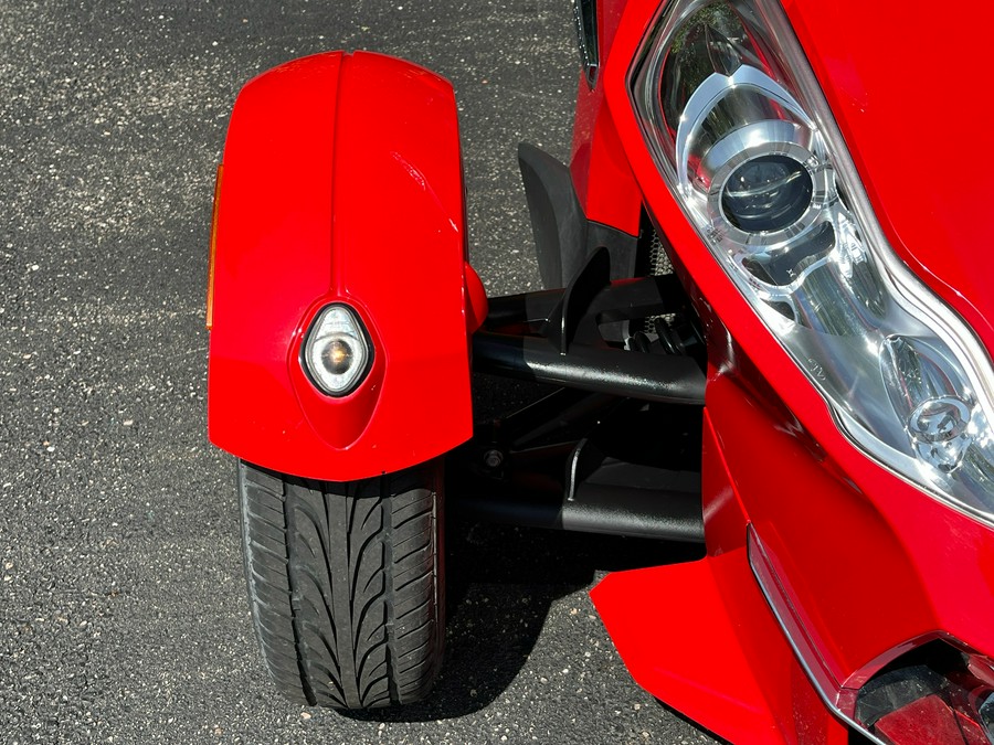 2012 Can-Am Spyder® RT-S SE5