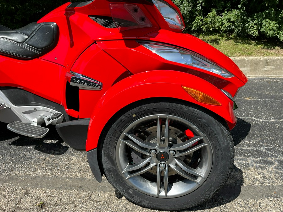 2012 Can-Am Spyder® RT-S SE5