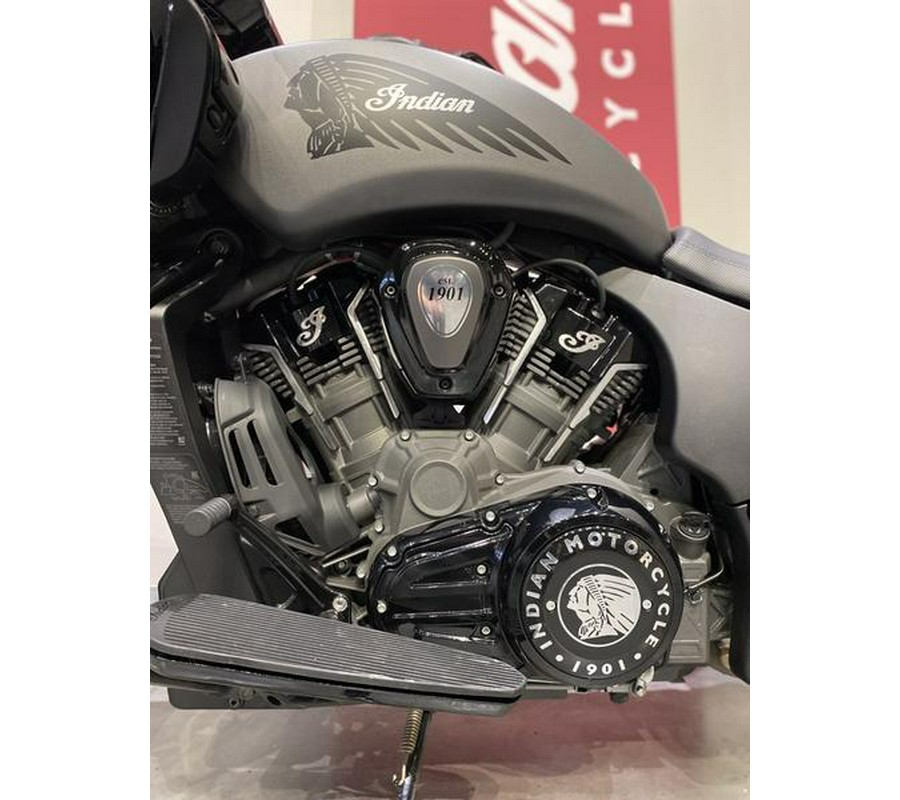 2023 Indian Motorcycle® Challenger® Dark Horse® Titanium Smoke