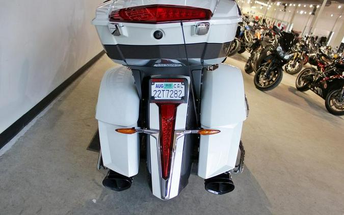 2015 Victory Motorcycles® Cross Country Tour® Two-Tone White Pearl and Gray