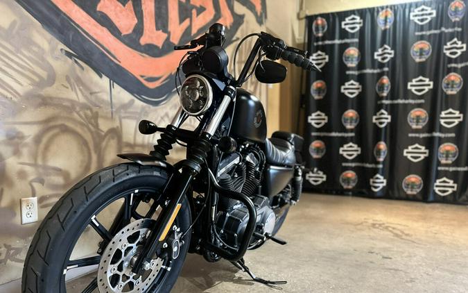 XL 883N 2022 Iron 883™