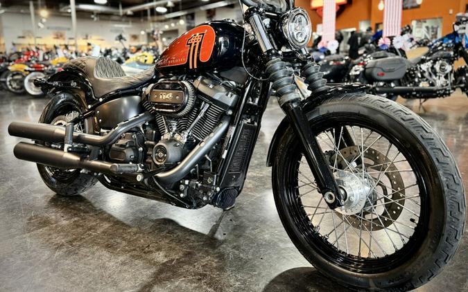 2021 Harley-Davidson® Street Bob® 114 Vivid Black