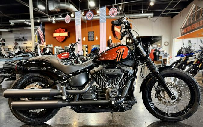 2021 Harley-Davidson® Street Bob® 114 Vivid Black