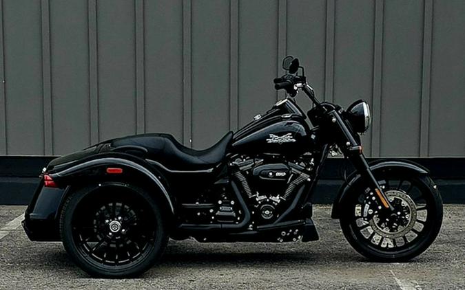 2025 Harley-Davidson Trike FLRT - Freewheeler