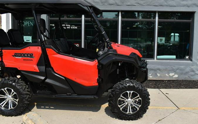 2020 Honda® Pioneer 1000-5