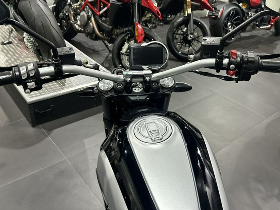 2024 Ducati Scrambler Icon (2G) Black