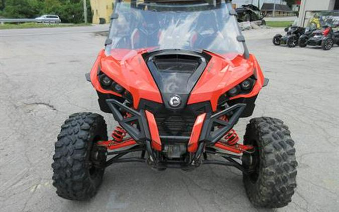 2014 Can-Am Maverick™ X® rs DPS™ 1000R