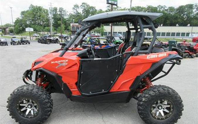 2014 Can-Am Maverick™ X® rs DPS™ 1000R