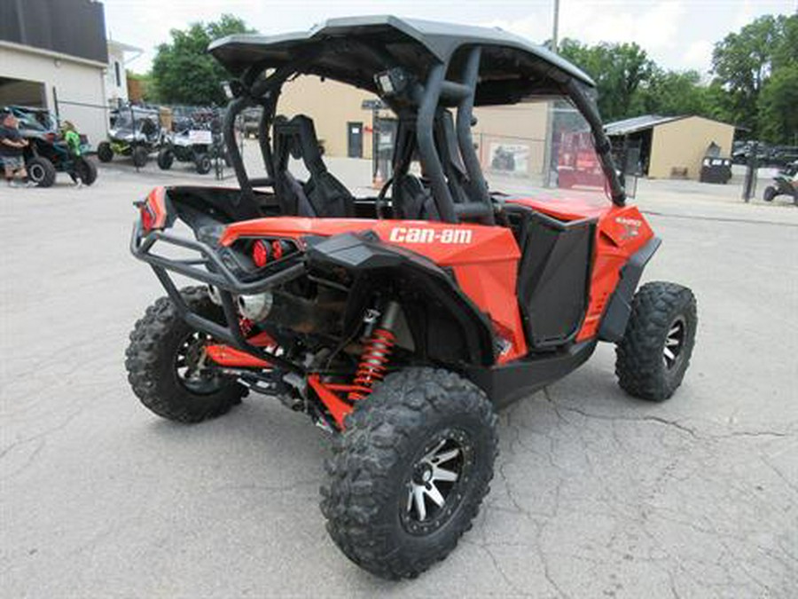 2014 Can-Am Maverick™ X® rs DPS™ 1000R