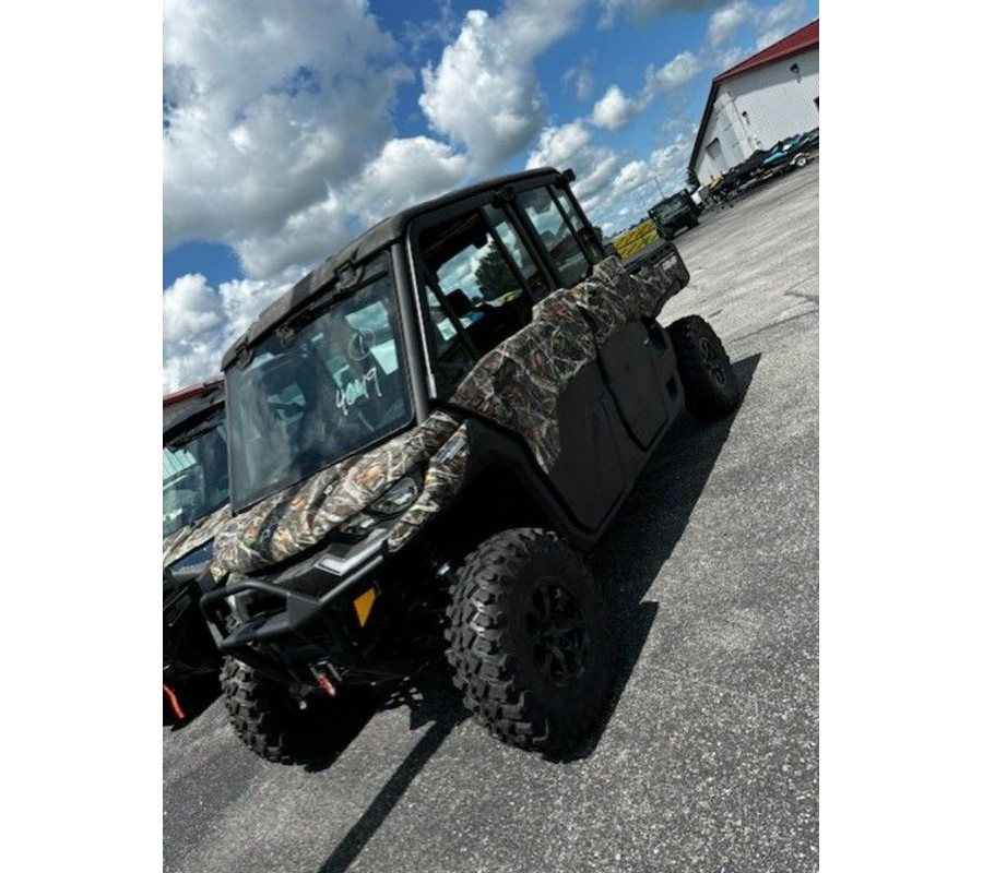 2024 Can-Am® Defender MAX Limited HD10 Wildland Camo