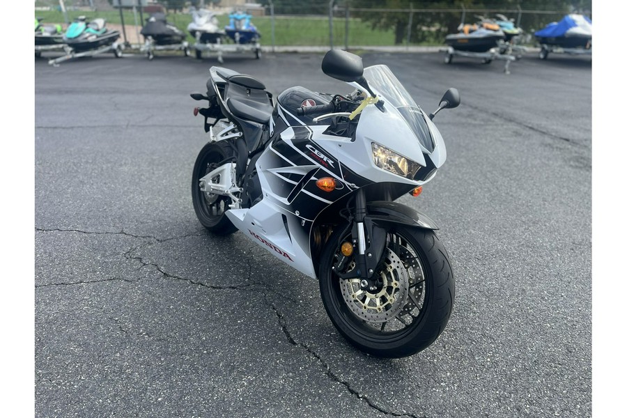 2016 Honda CBR600RR