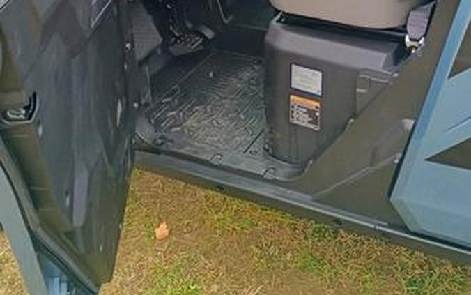 2025 Kawasaki Ridge® XR Crew Limited HVAC