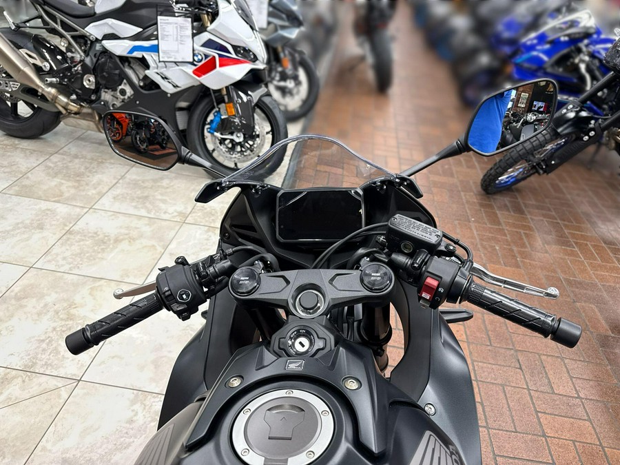 2026 Honda CBR650R E-CLUTCH