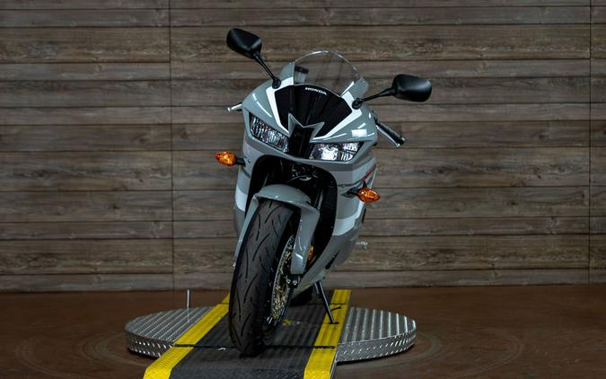 2026 CBR600RR ABS - Honda