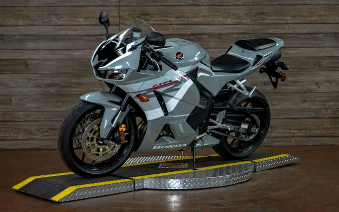 2026 CBR600RR ABS - Honda