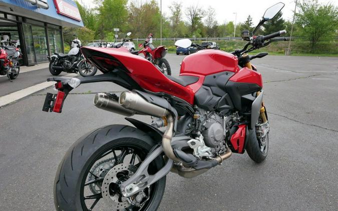2026 Ducati Streetfighter V2 S Ducati Red V2 S