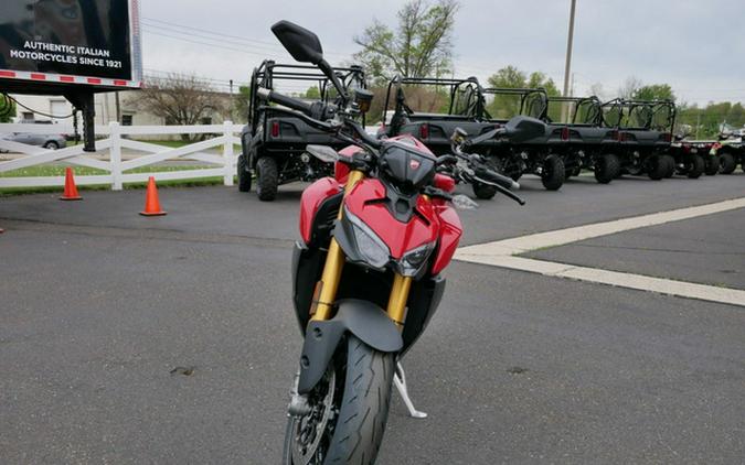 2026 Ducati Streetfighter V2 S Ducati Red V2 S