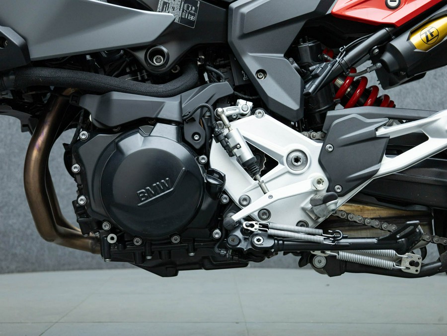 2021 BMW F900XR W/ABS