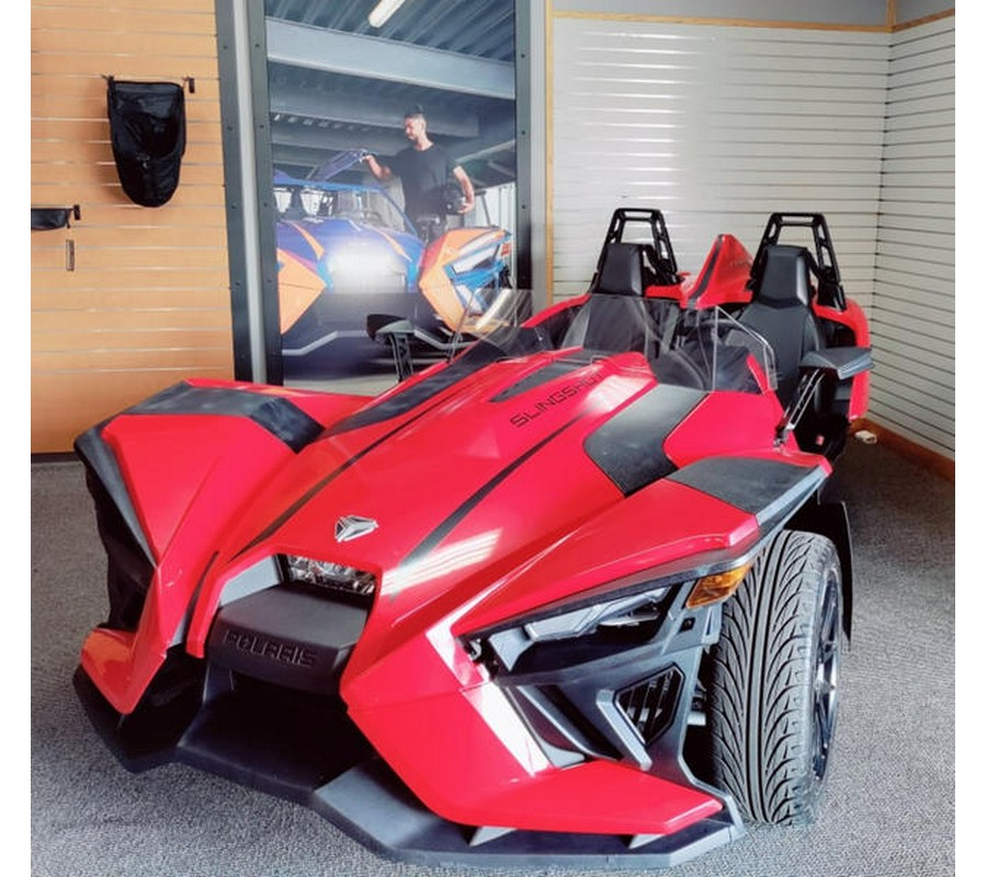 2020 Polaris® SLINGSHOT SL AUTODRIVE, 49ST, RED PEARL