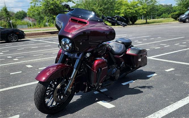 2019 Harley-Davidson CVO Street Glide