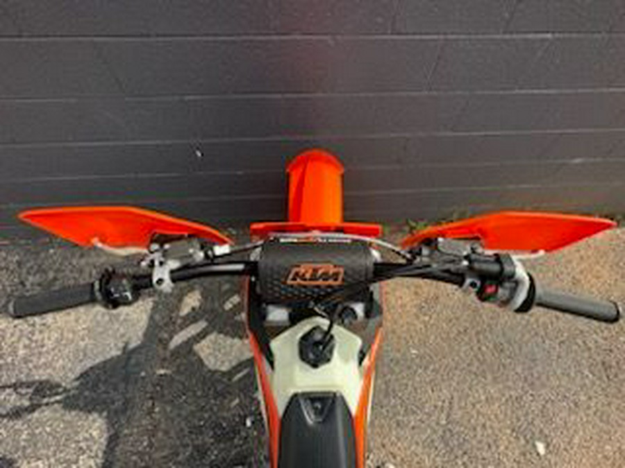 2025 KTM 125 XC
