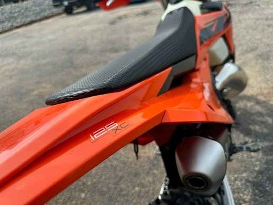 2025 KTM 125 XC