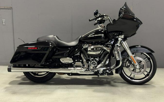 FLTRXS 2017 Road Glide® Special