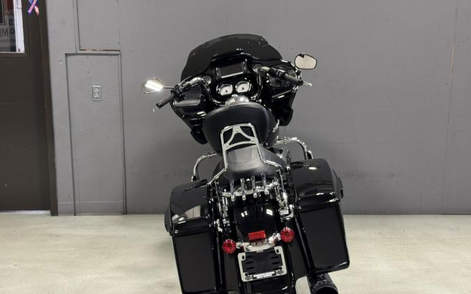 FLTRXS 2017 Road Glide® Special