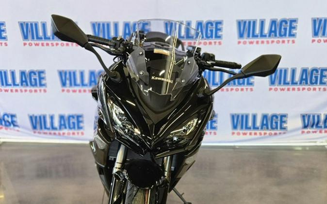 2025 Kawasaki Ninja 1100SX ABS