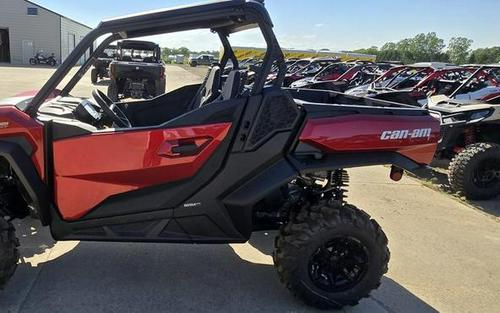 2024 Can-Am® Commander XT 700