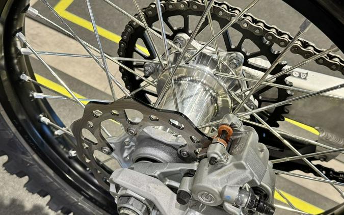 2025 Triumph TF 450-RC Edition Jet Black/Pure White