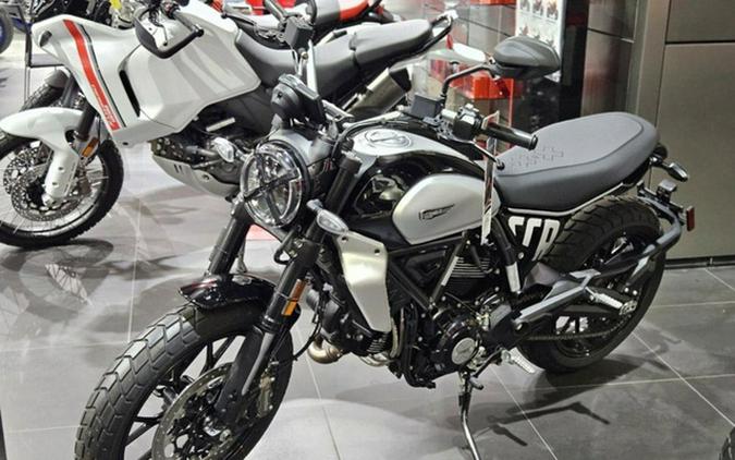 2024 Ducati Scrambler Icon (2G) Black