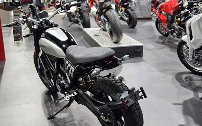 2024 Ducati Scrambler Icon (2G) Black