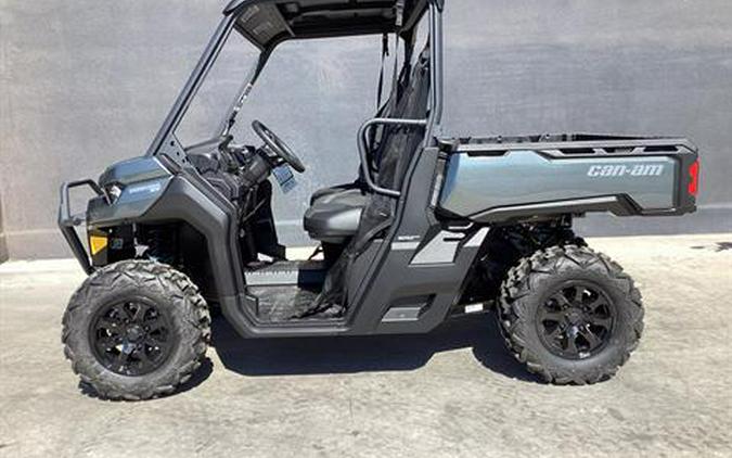 2024 Can-Am Defender XT HD9